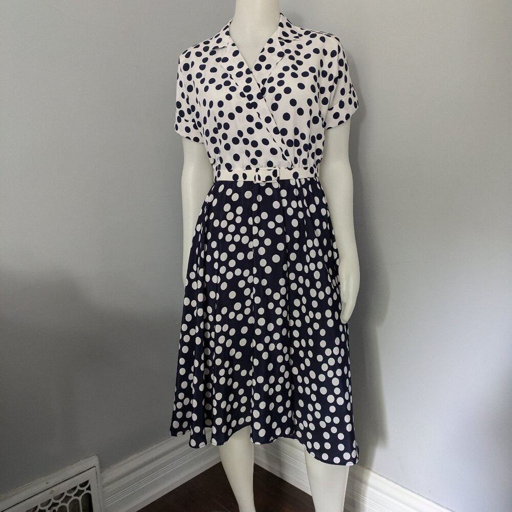 Dress Polka Dot. black and white, belted, Raoul Petite - Picture 6 of 9
